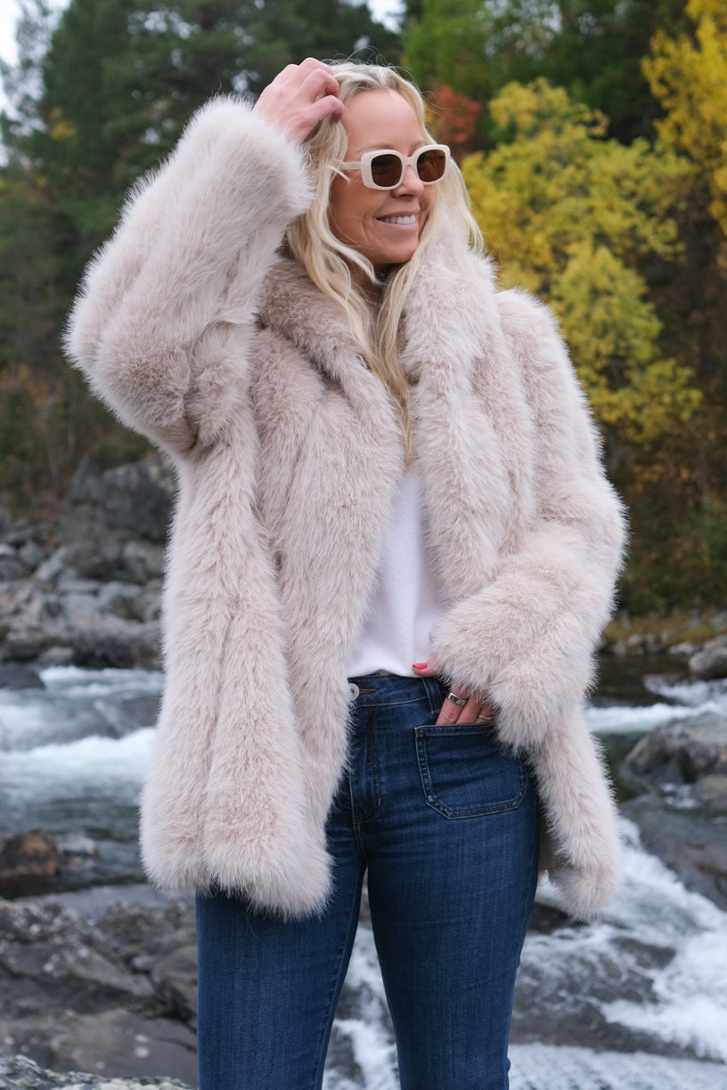 Noma X Samsara Fuskepelsjakke med Hette Lys Beige