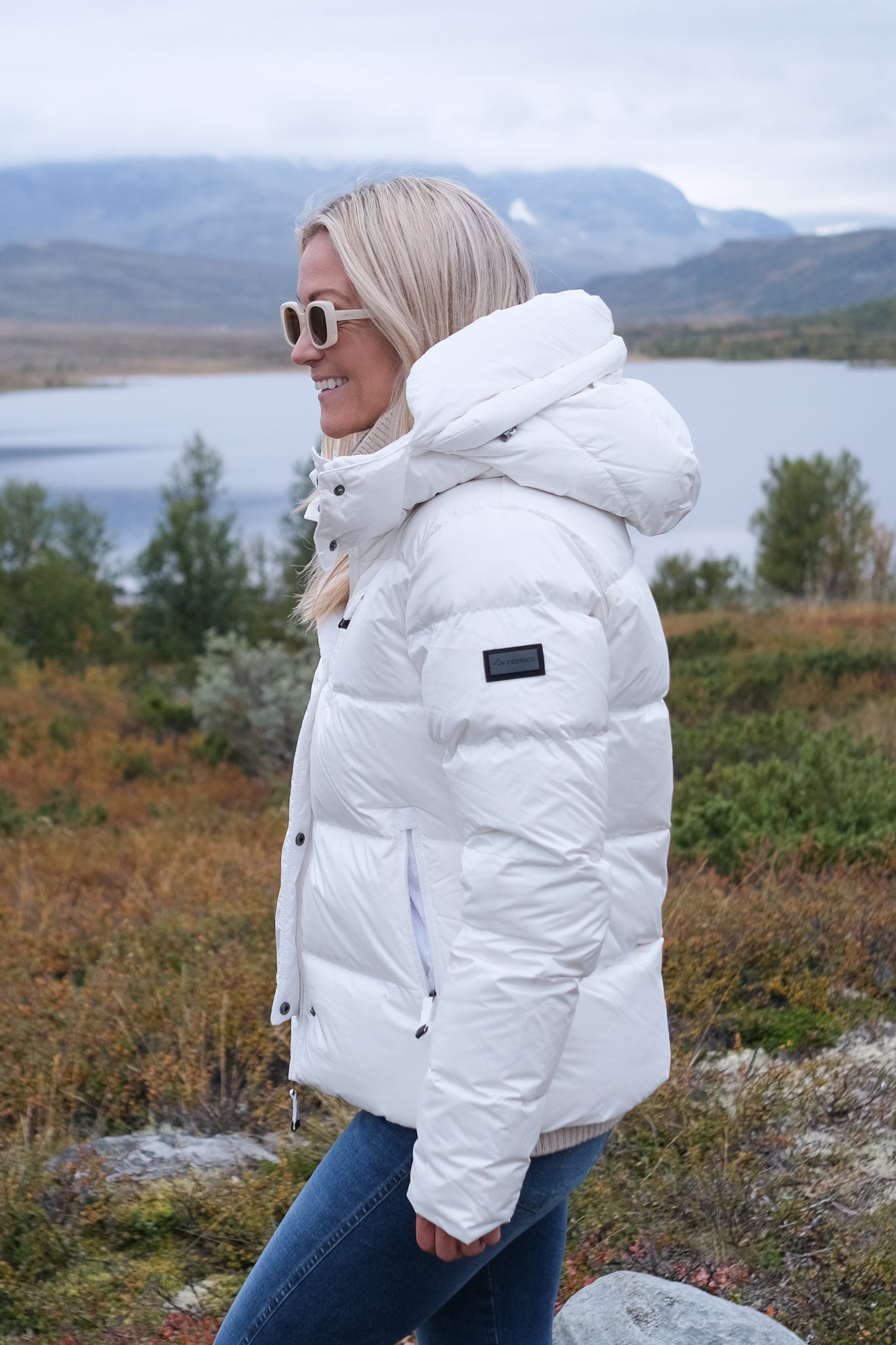 Stella Down Jacket Cloud White