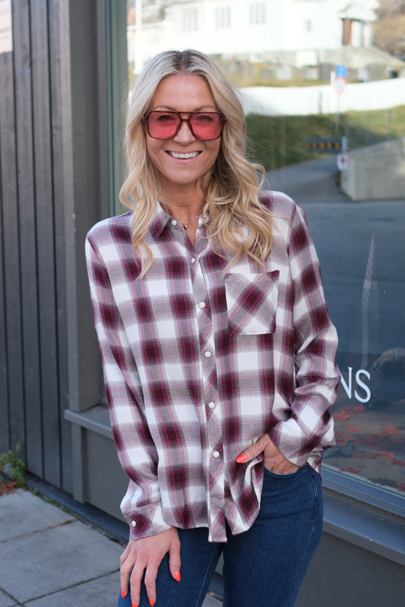 Hunter Shirt Raspberry Wine