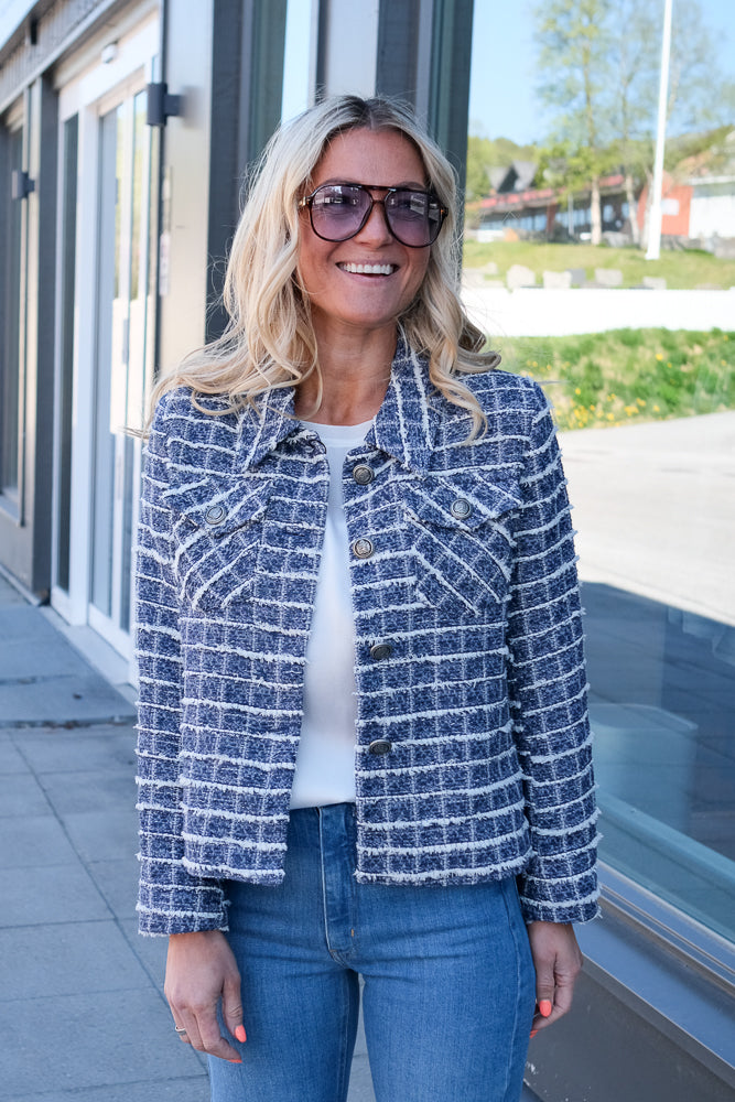 Stevie Tort Blue Fade