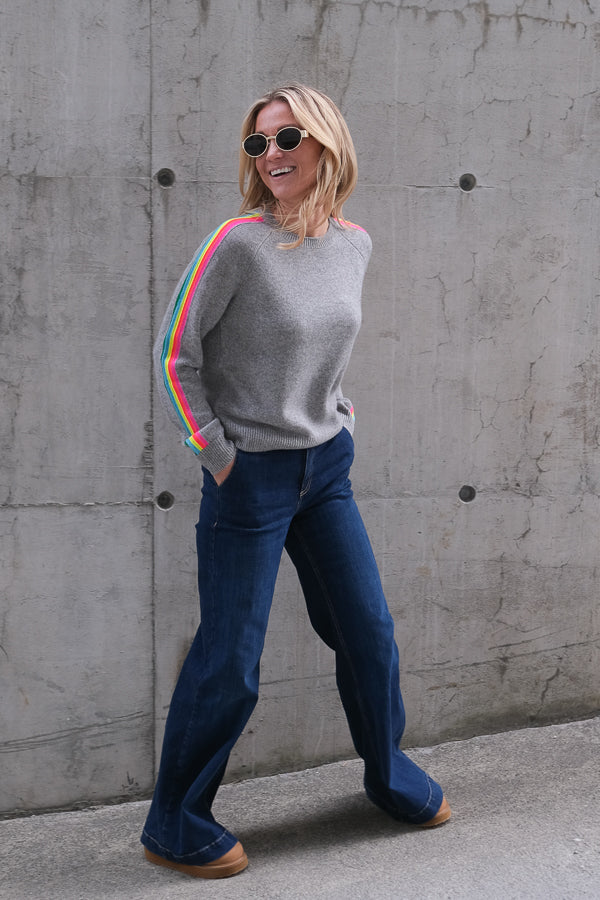 Roundneck Sweater Grey Multicolour Stripes
