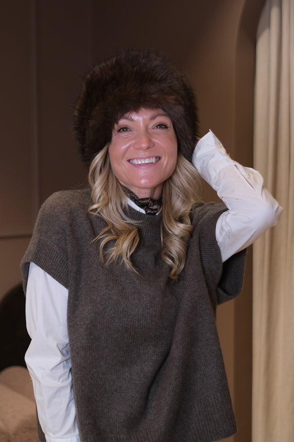 Fluffy Isabella Hatt Sjokoladebrun