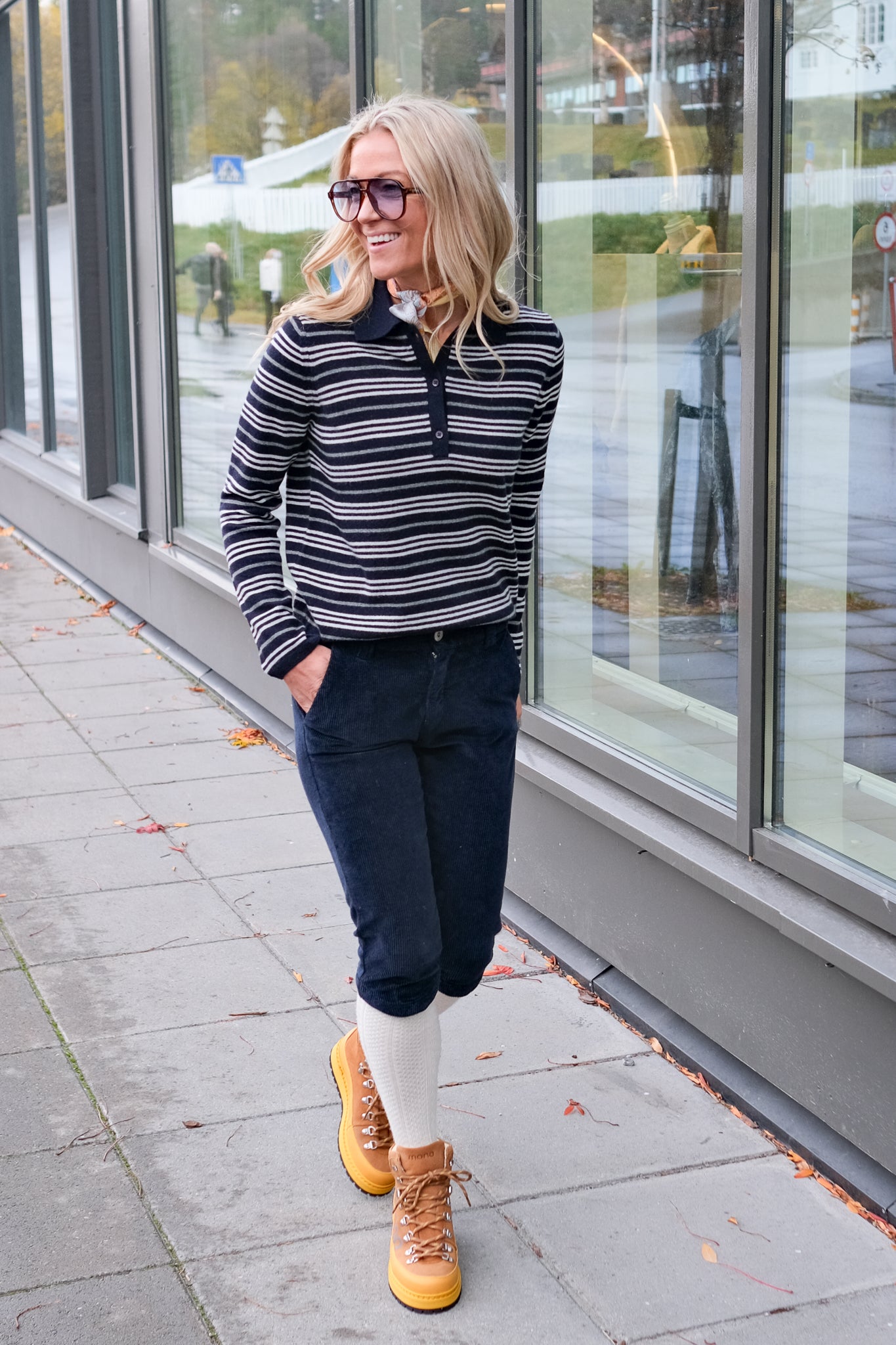 Cassie Stripe Dark Navy Multi