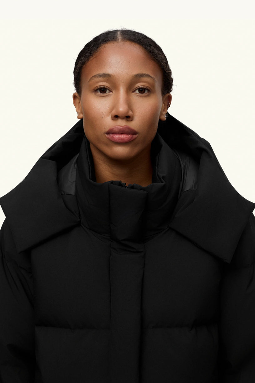 Selje Down Jacket Black