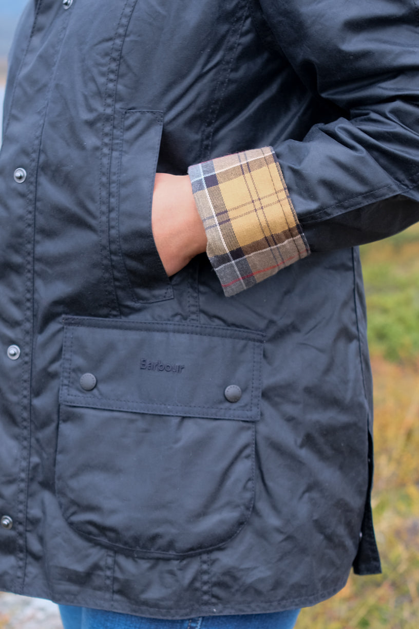 Beadnell Wax Jacket Navy