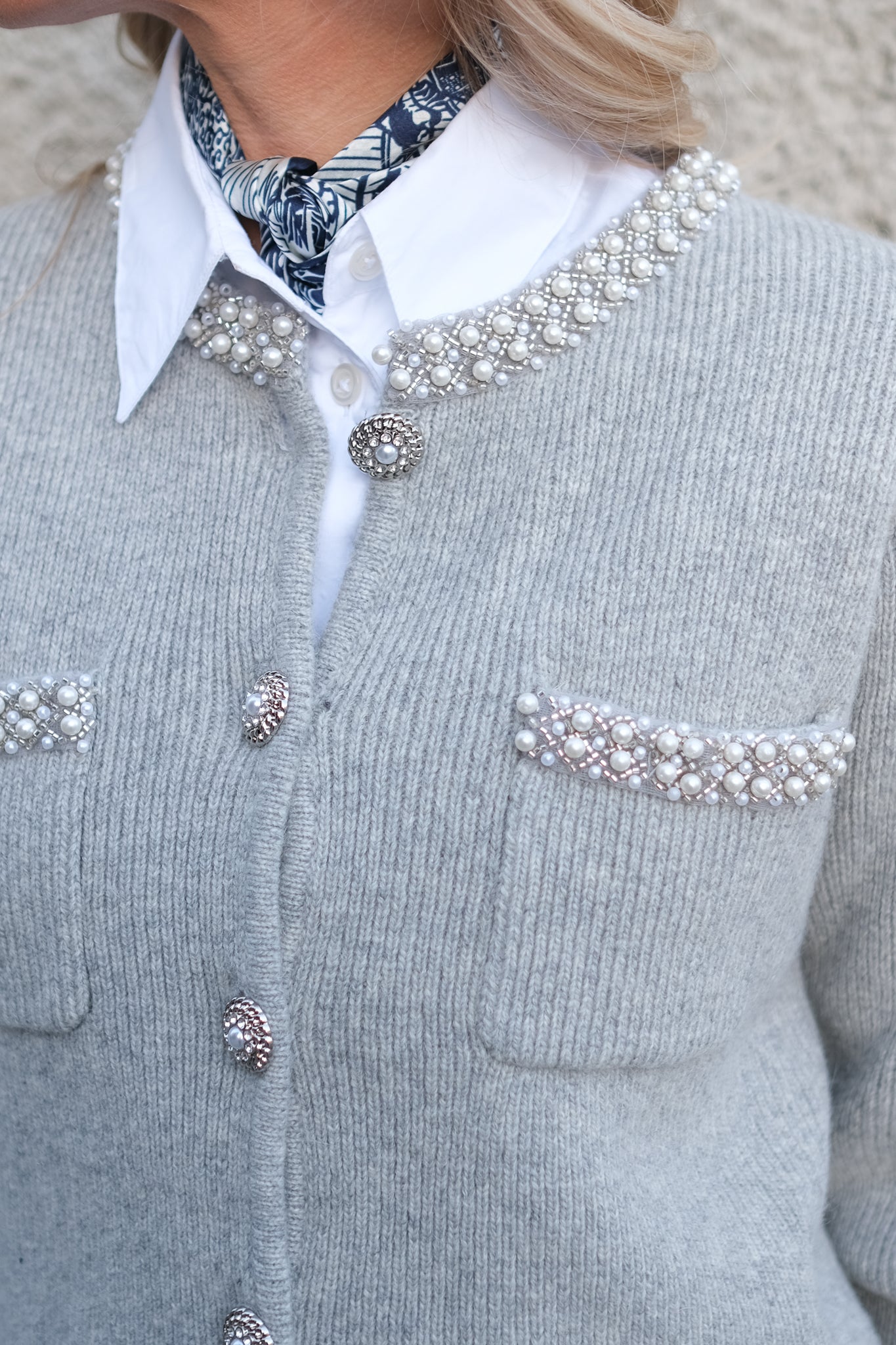Garvi Cardigan Gris Chine