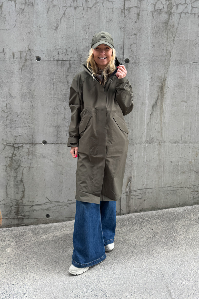Vangen Coat Grape Leaf