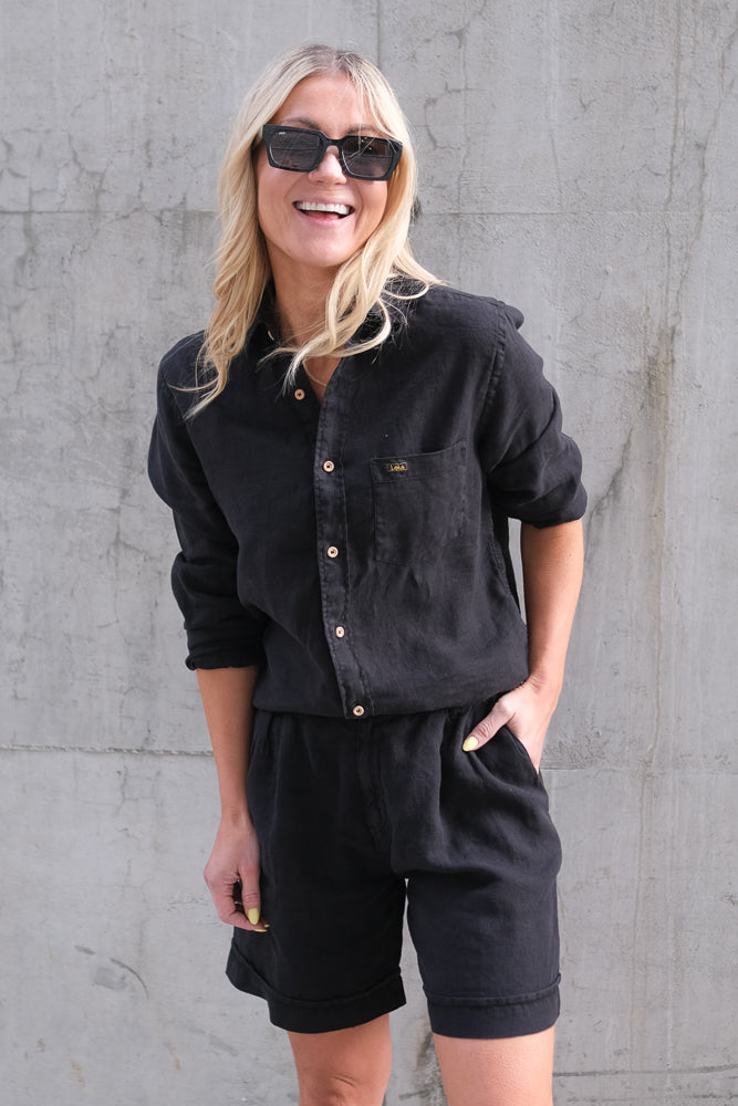 Saya Shorts Black Linen