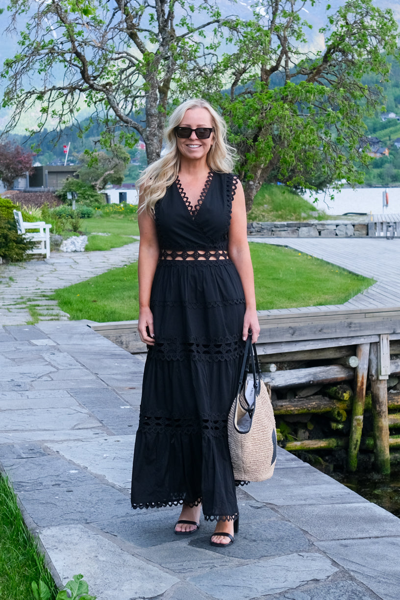 Blondekjole Maxi Sort