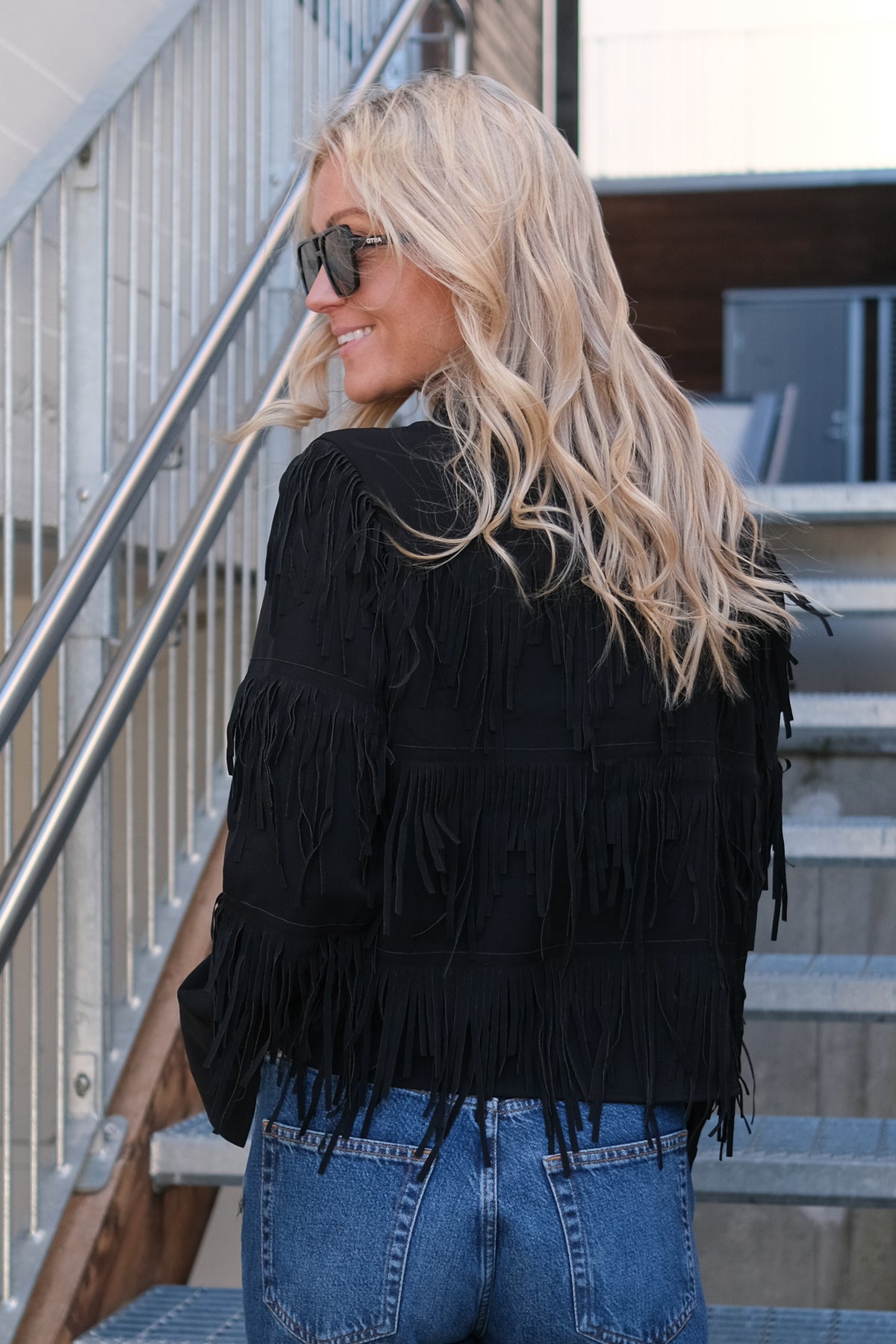 Dancing Cropped Shirt Black