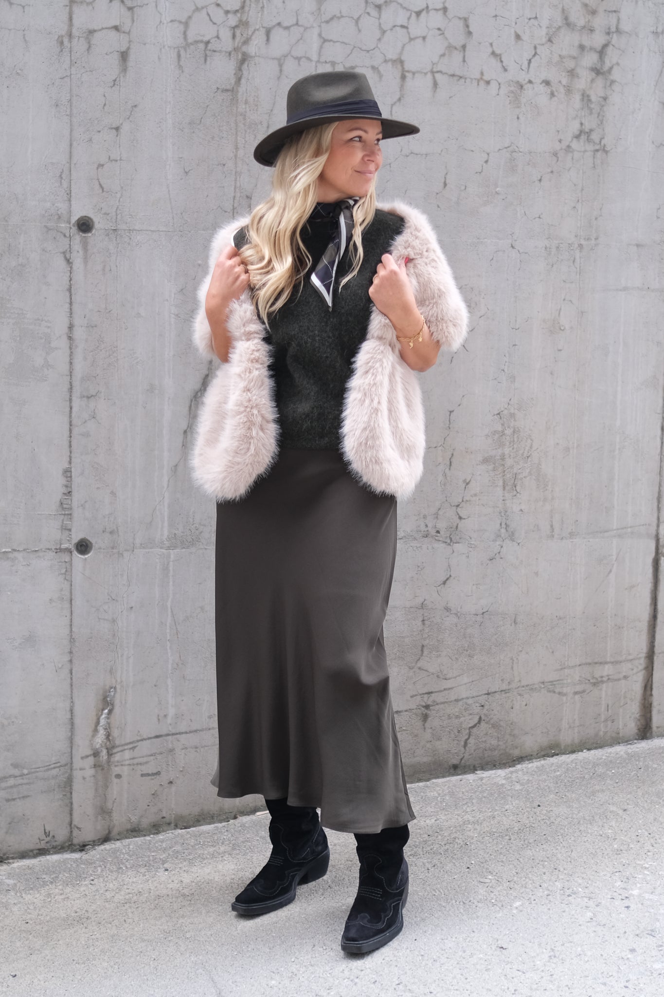 Stola Sjal Lys Beige