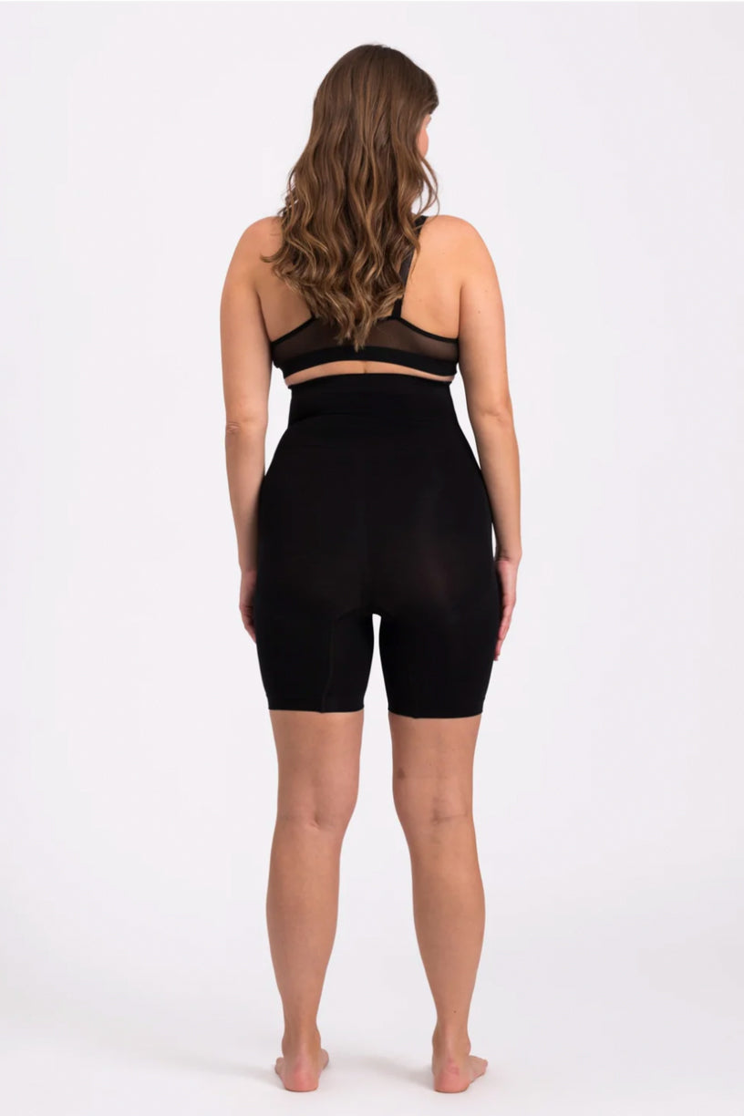Alturra Highwaist Shaping Shorts black