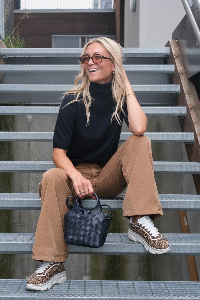 New Brava Micro Cord Tabacco Brown