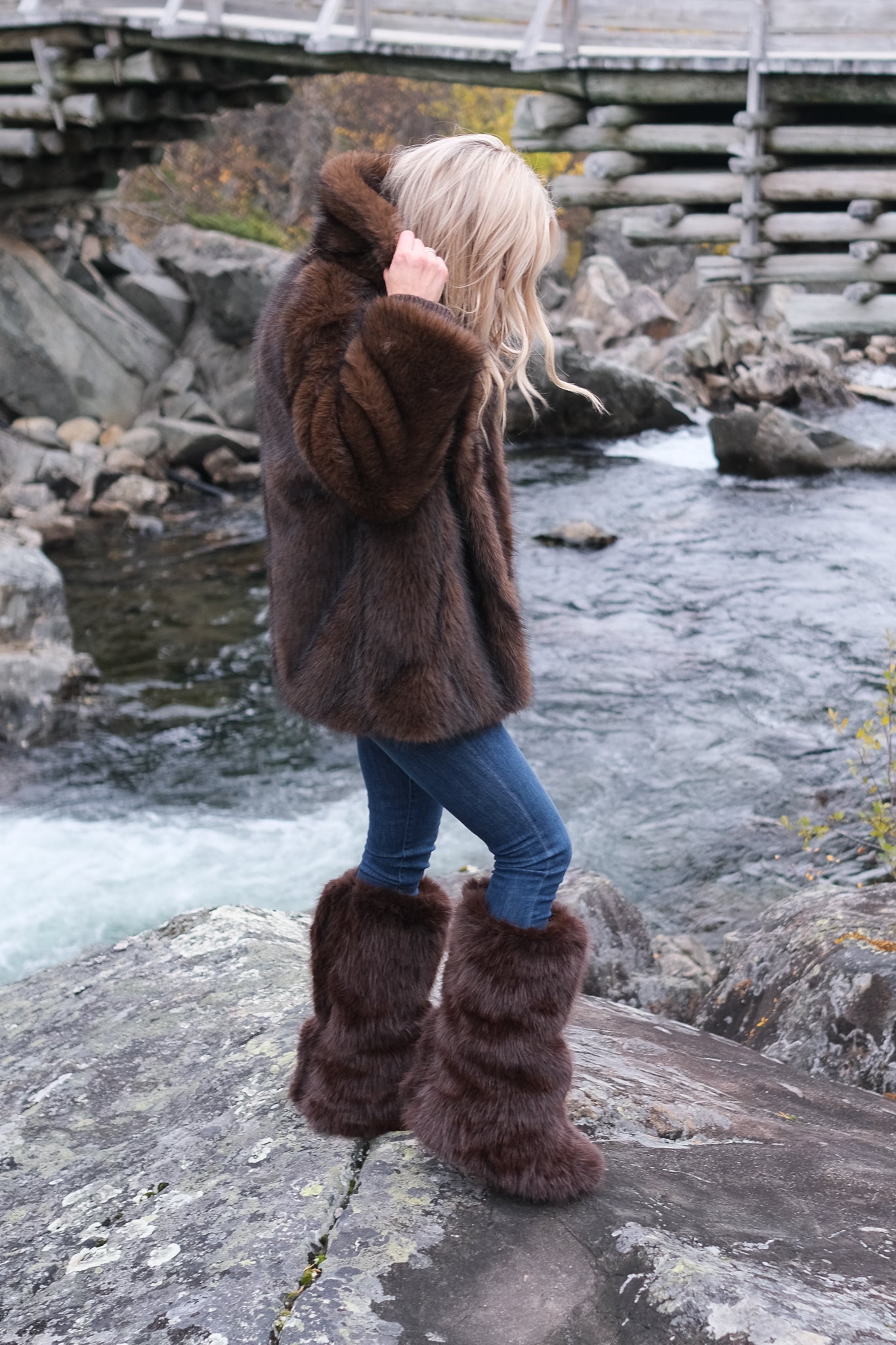 Noma X Samsara Fuskepelsjakke Brun