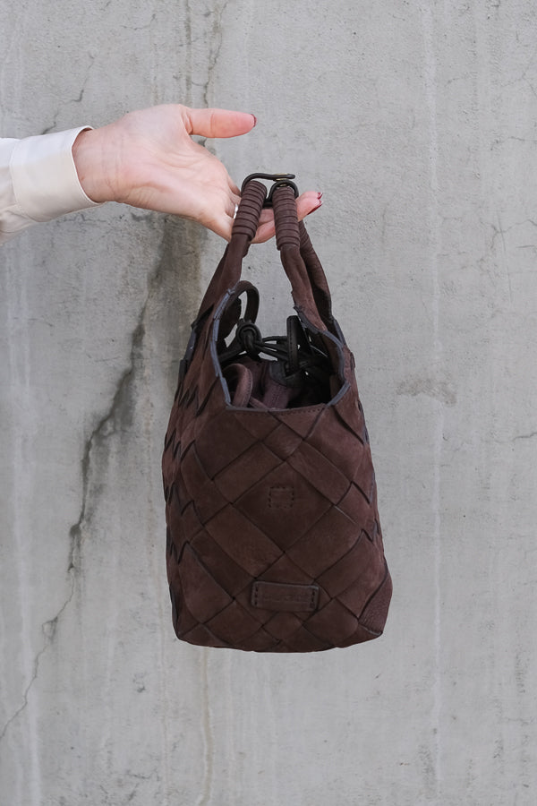 Misu Medium Umber Nubuck