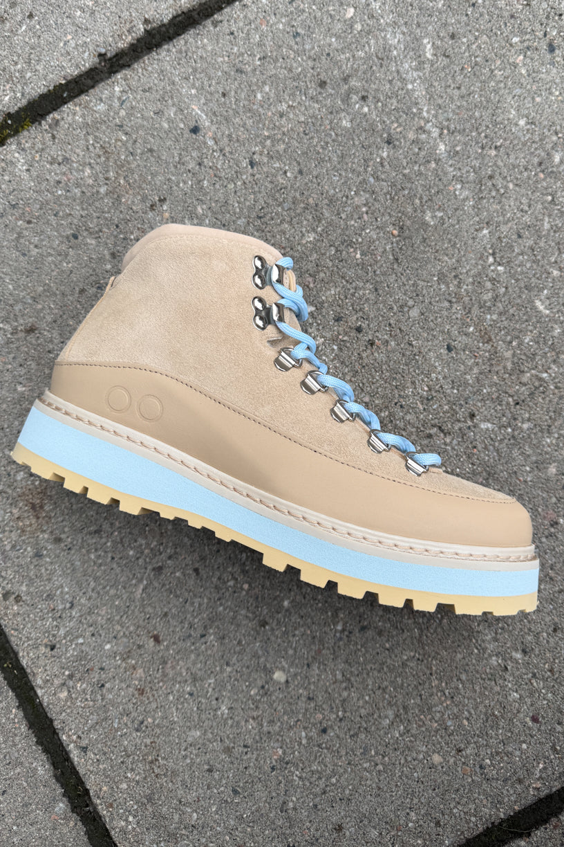 Core Cap Suede Sand Light Blue