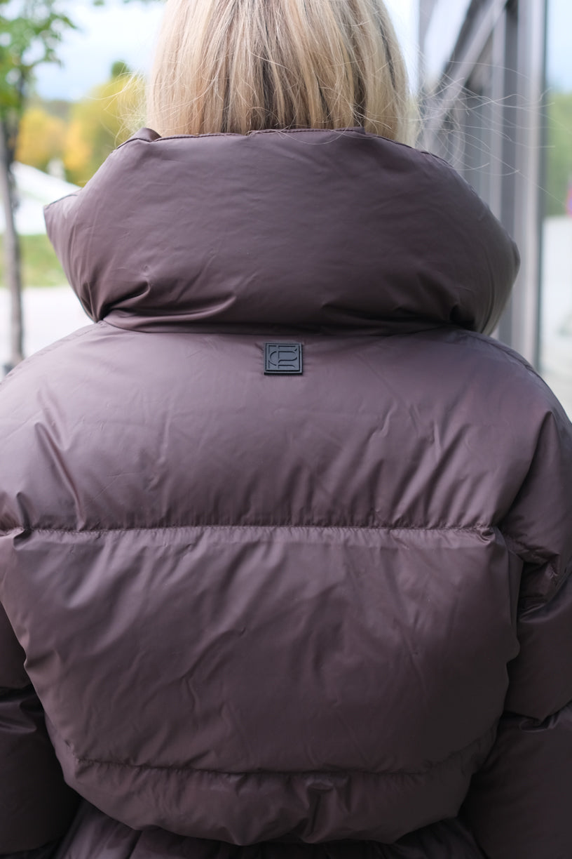 Dakota Down Coat Brown