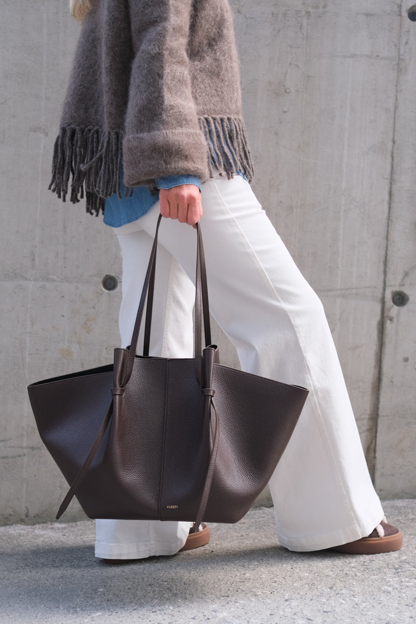 XL Mochi Pebble Grain Leather Espresso