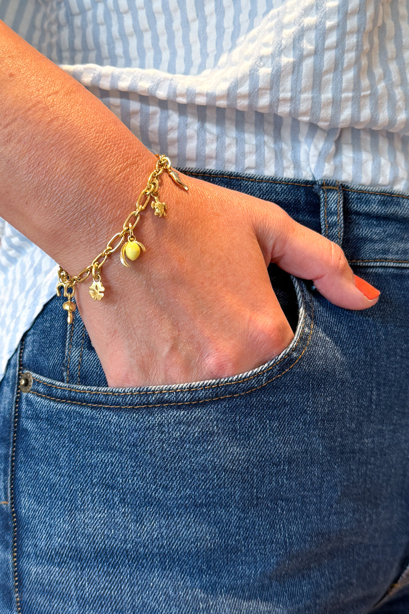 Lively Lemon Charm Gold