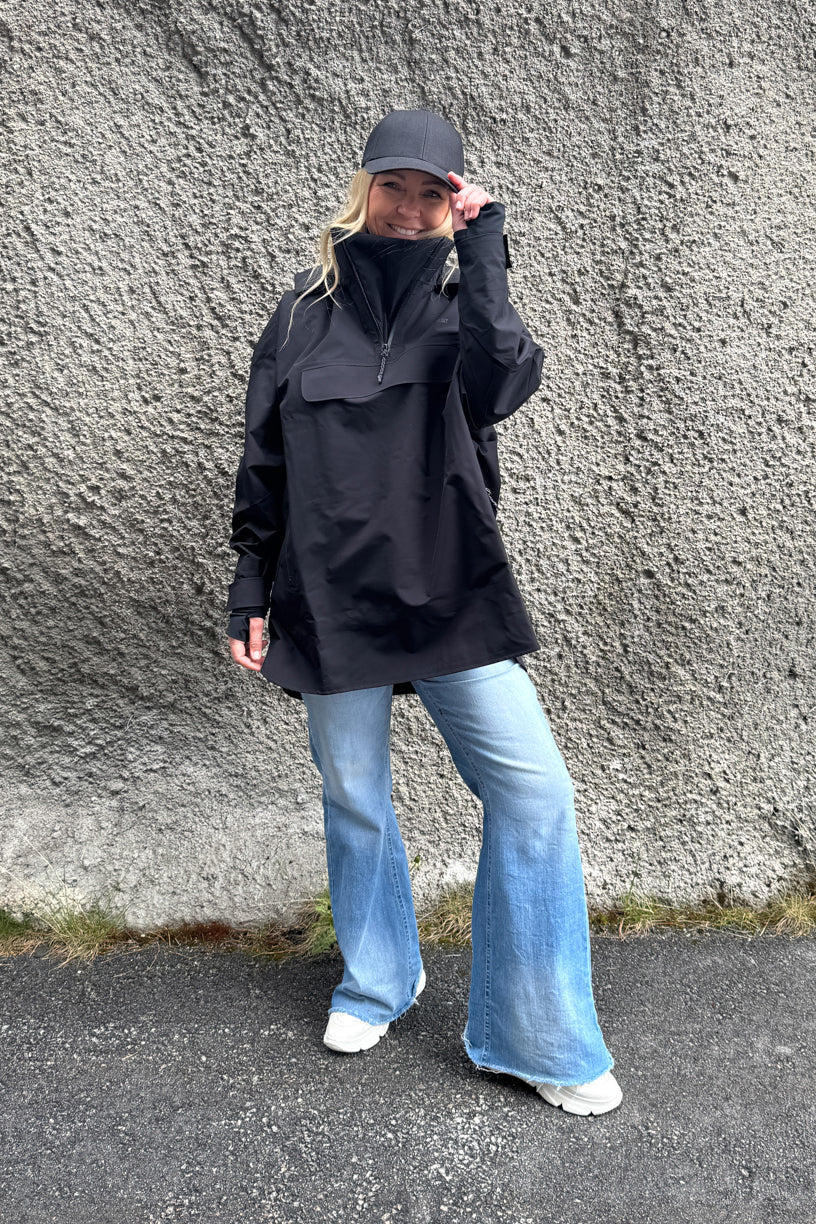 Licorice Black Linen