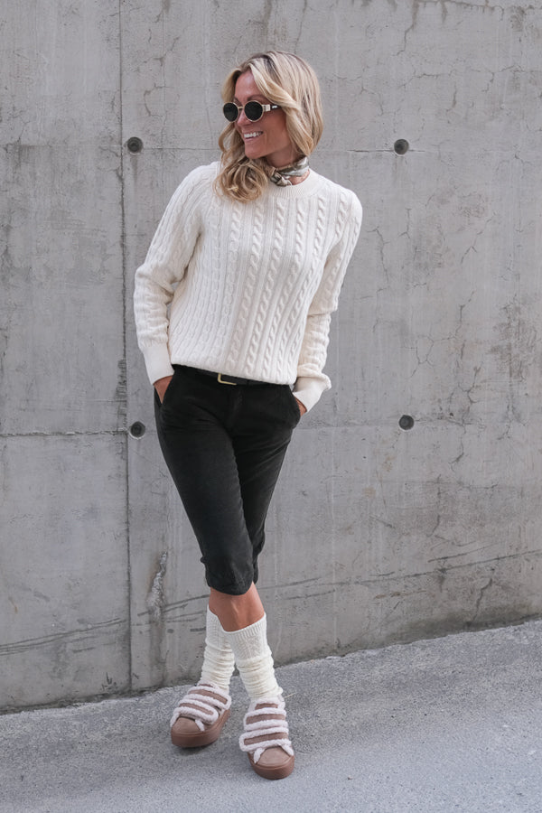 Ashdown Cable Knitted Jumper Ecru