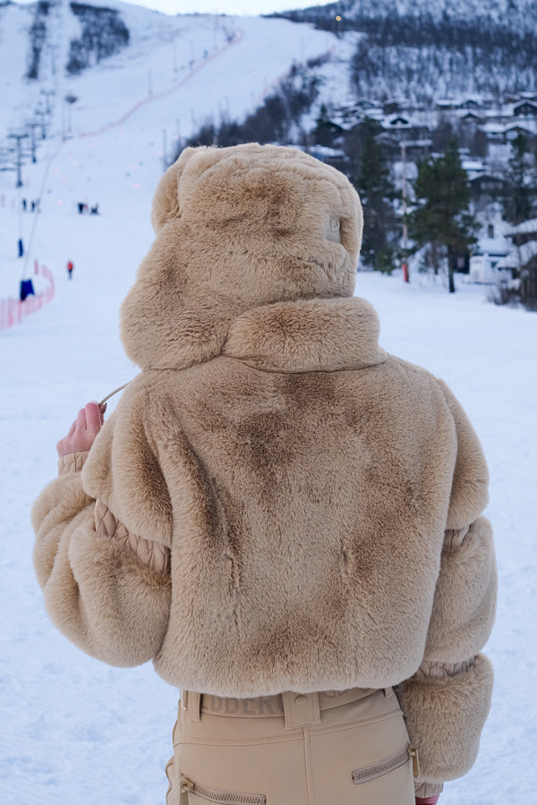 Cher Fluffy Aviator Hat Caramello