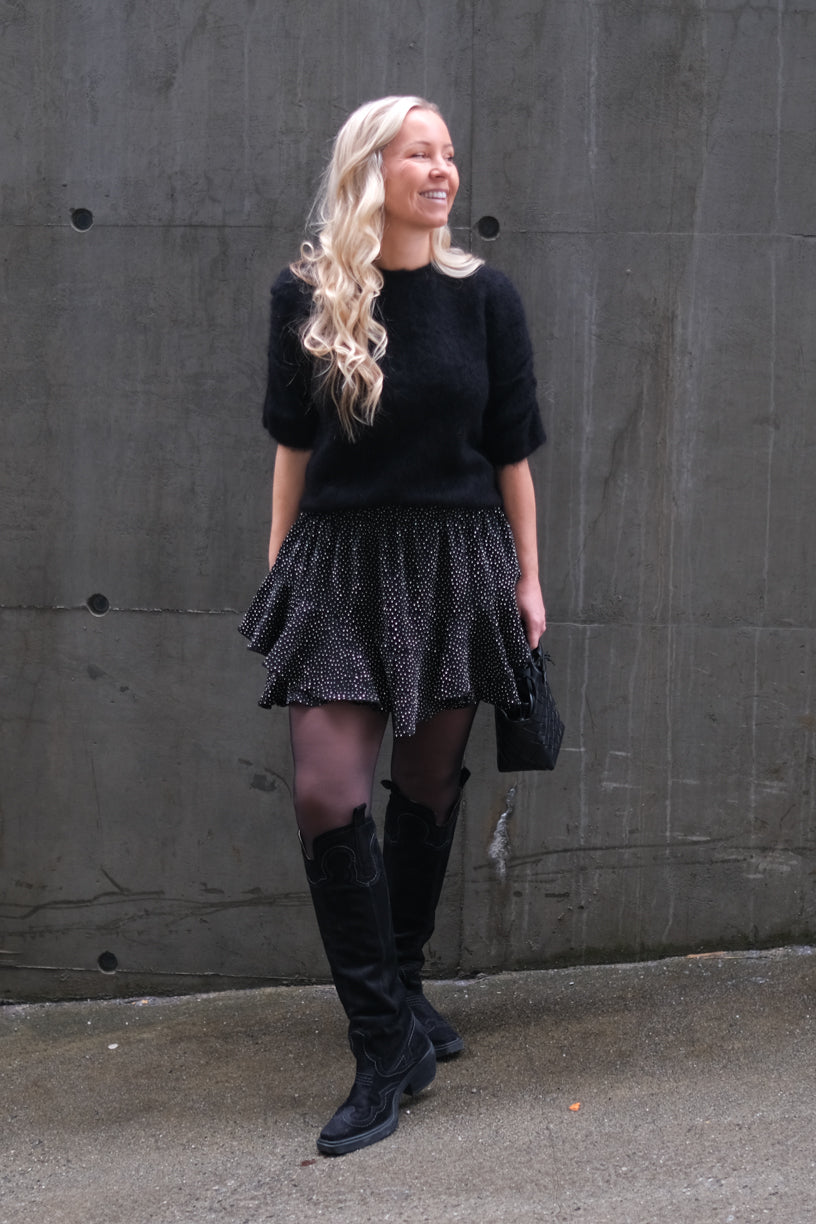 Fluffy Tee Knit Black