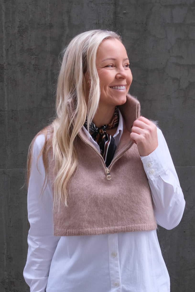 Belinda Chunky High Neck Hazel Beige