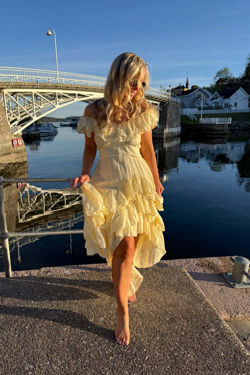 Moonshake Dress Soft Butter