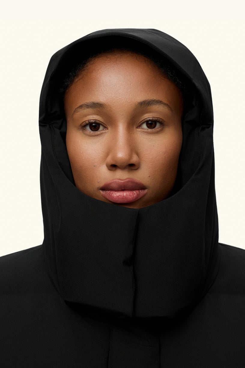 Selje Down Jacket Black