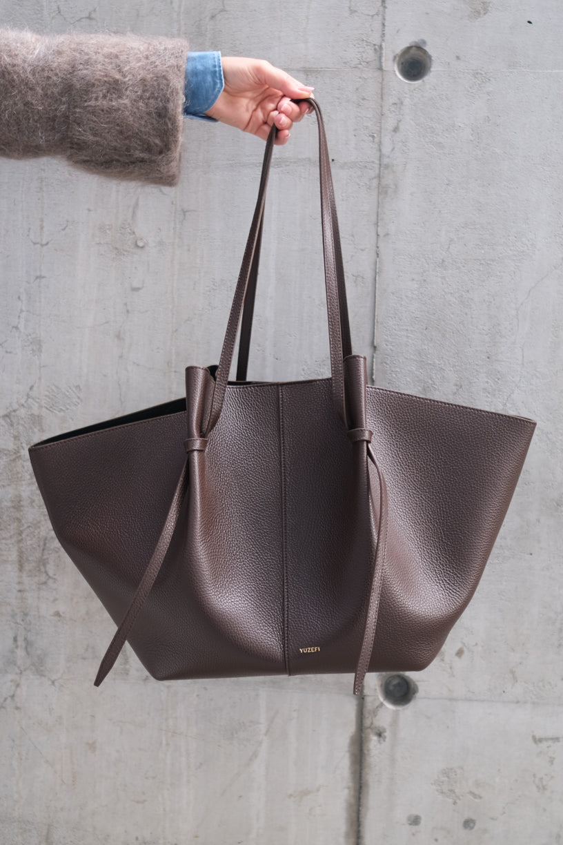 XL Mochi Pebble Grain Leather Espresso