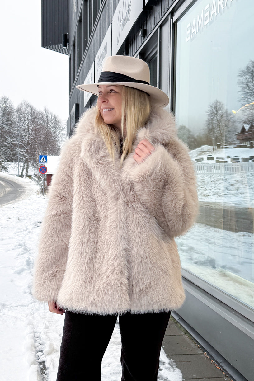 Noma X Samsara Fuskepelsjakke Lys Beige