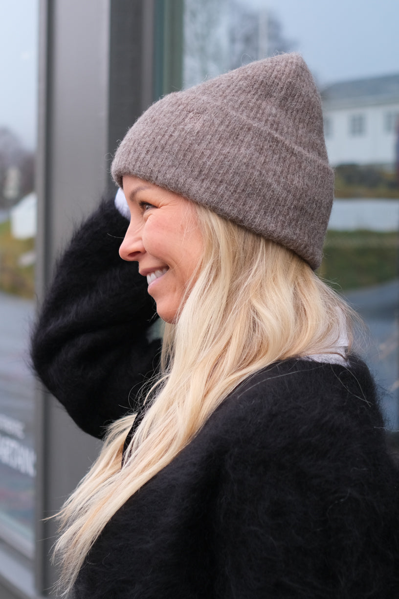 Leia Beanie Dk Truffle