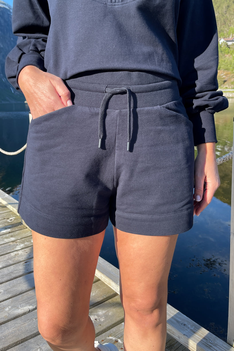 Kylie Shorts Navy