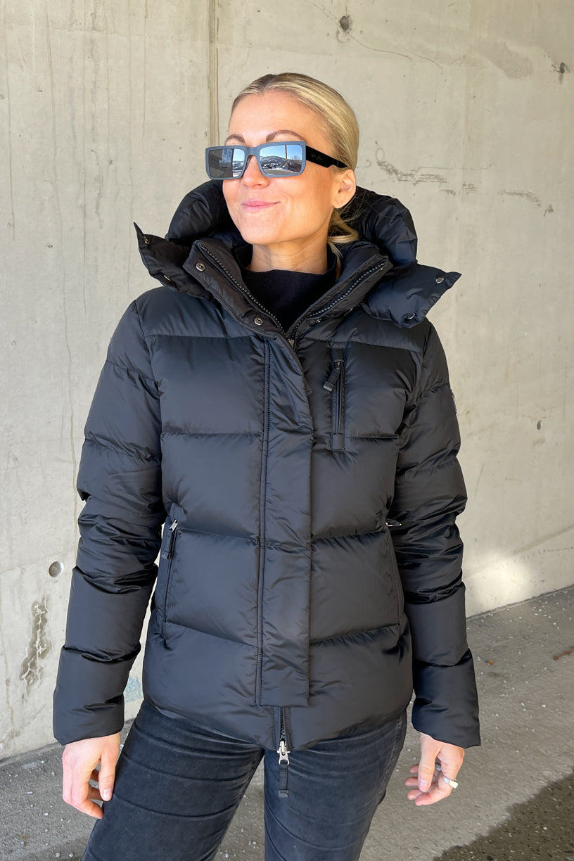 Stella Down Jacket Black