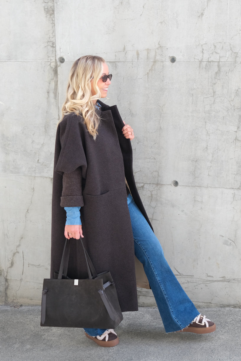 Long Mok Coat Rounded Collar Brown