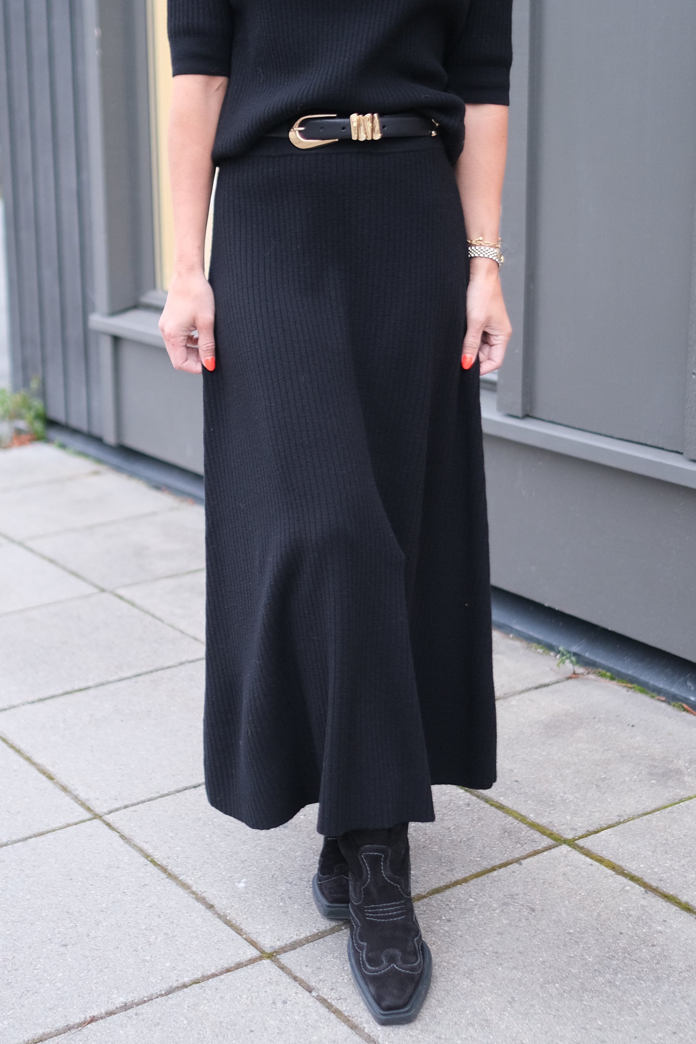 Winnie Merino Skirt Black