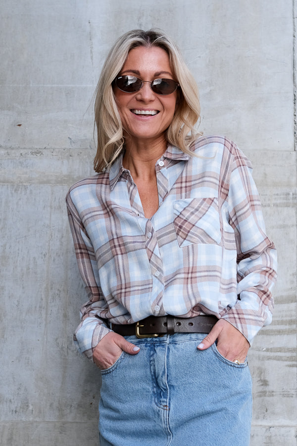 Hunter Chambray Ivory