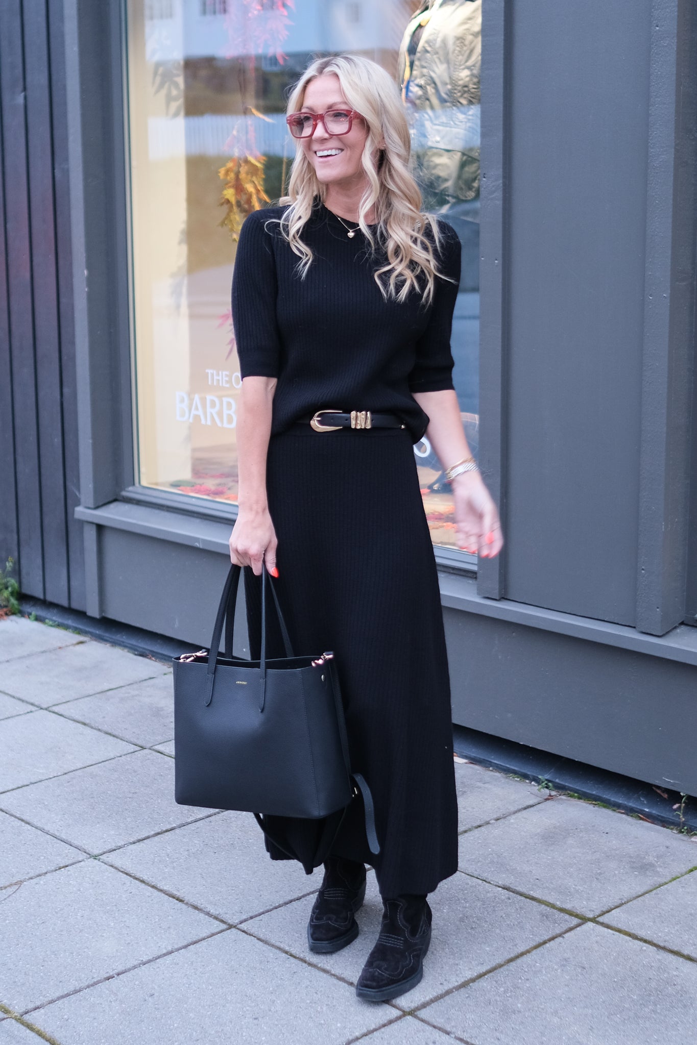 Winnie Merino Skirt Black