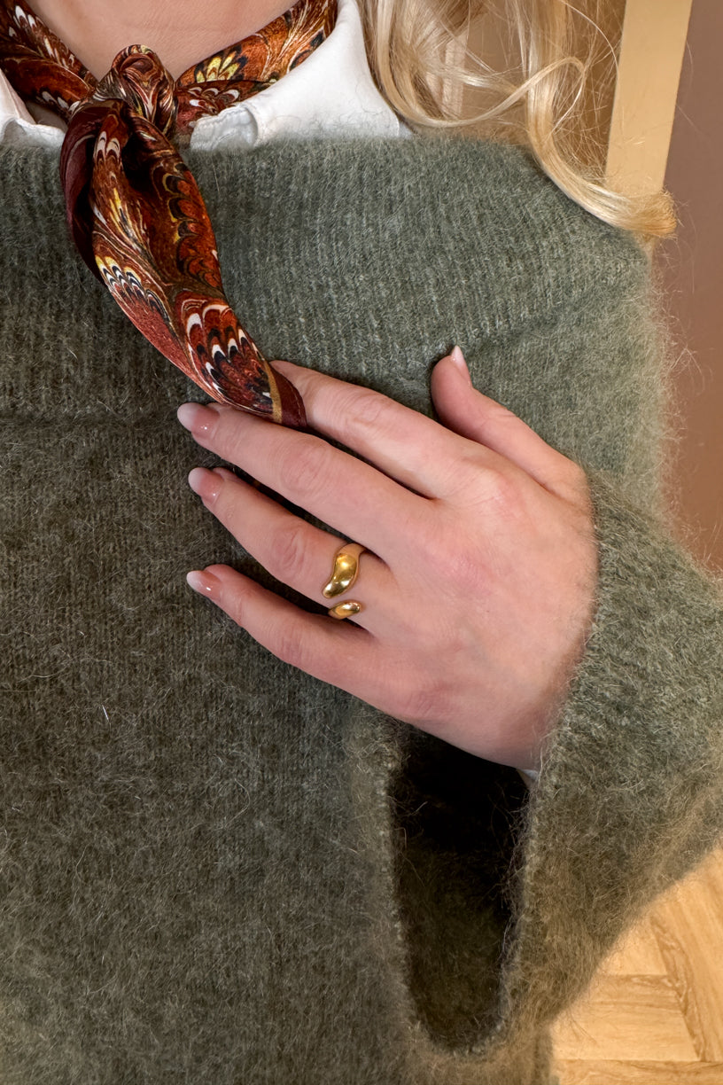 Neli Ring Sterling Gold