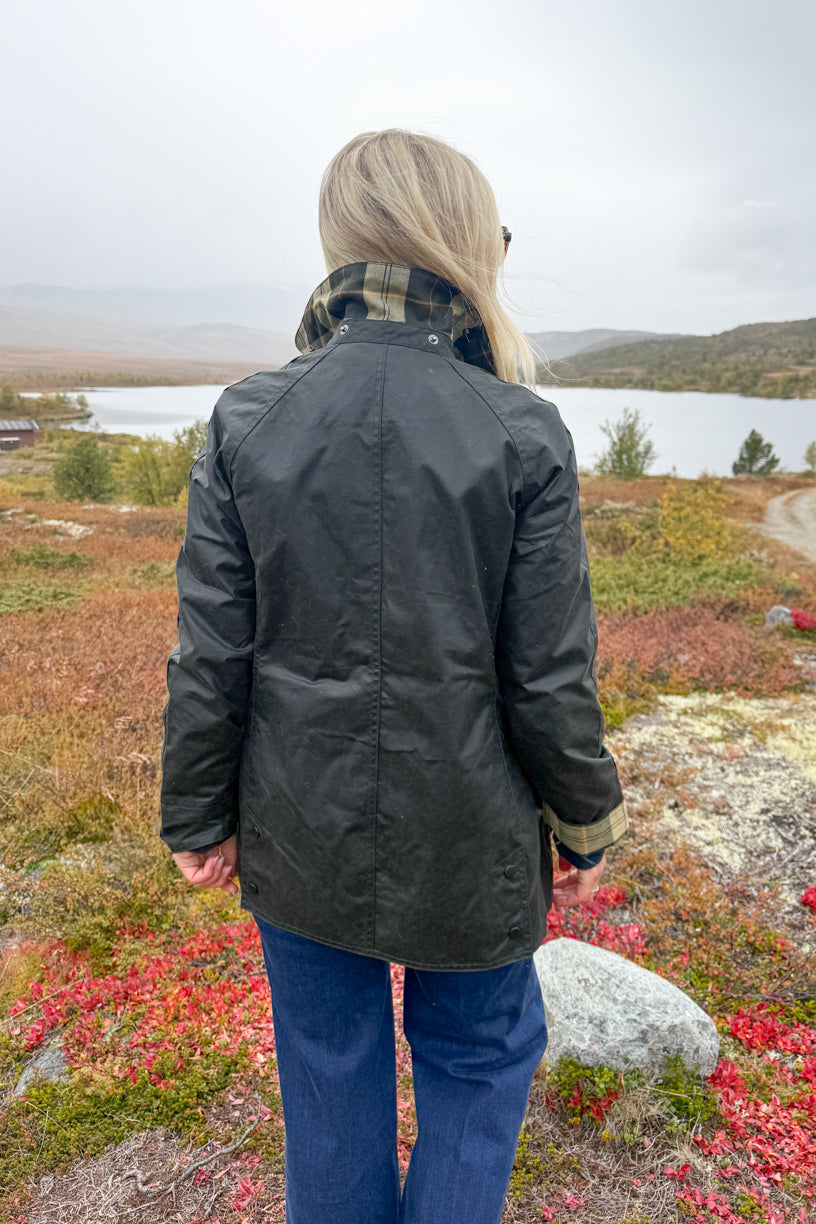 Beadnell Wax Jacket Sage