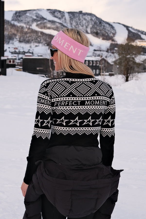 Holiday Body Black & White