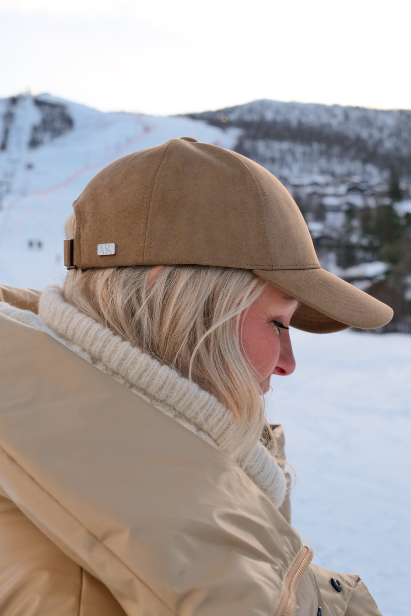 Alcantara Mandorla Taupe