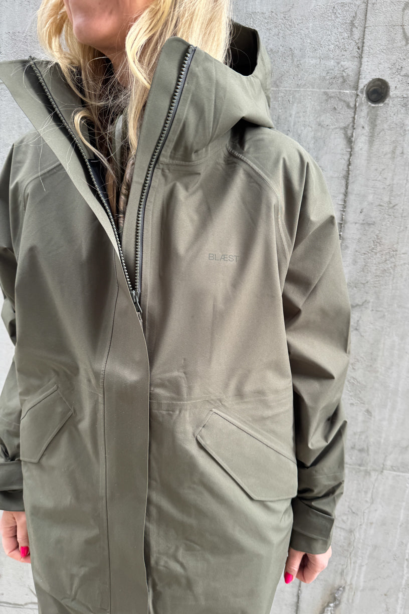 Vangen Coat Grape Leaf