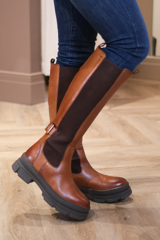 The Follow Boot Cognac