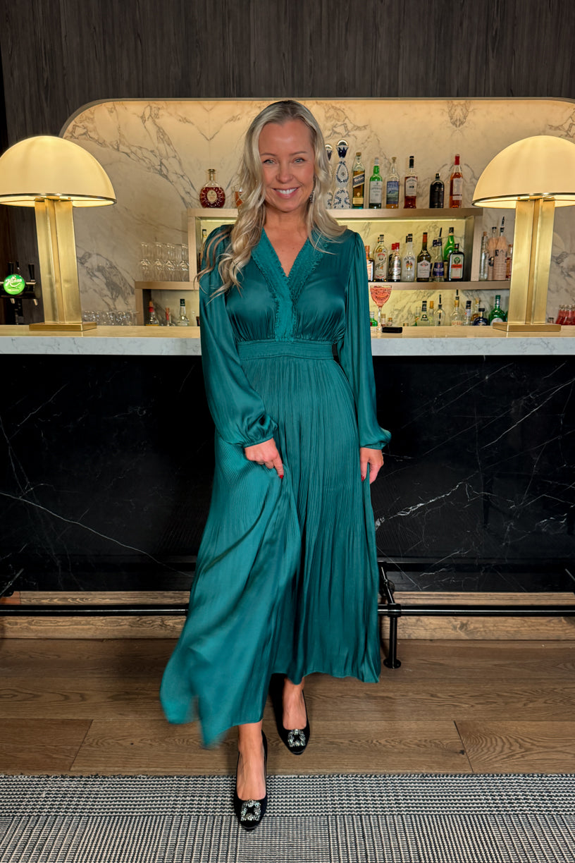 Alisson Solid Dress Green