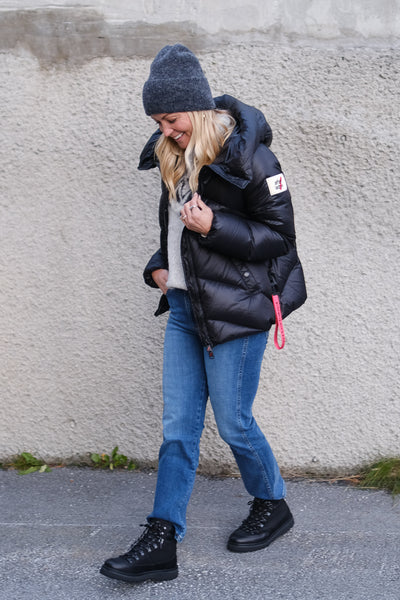 Helsinki Down Jacket Black