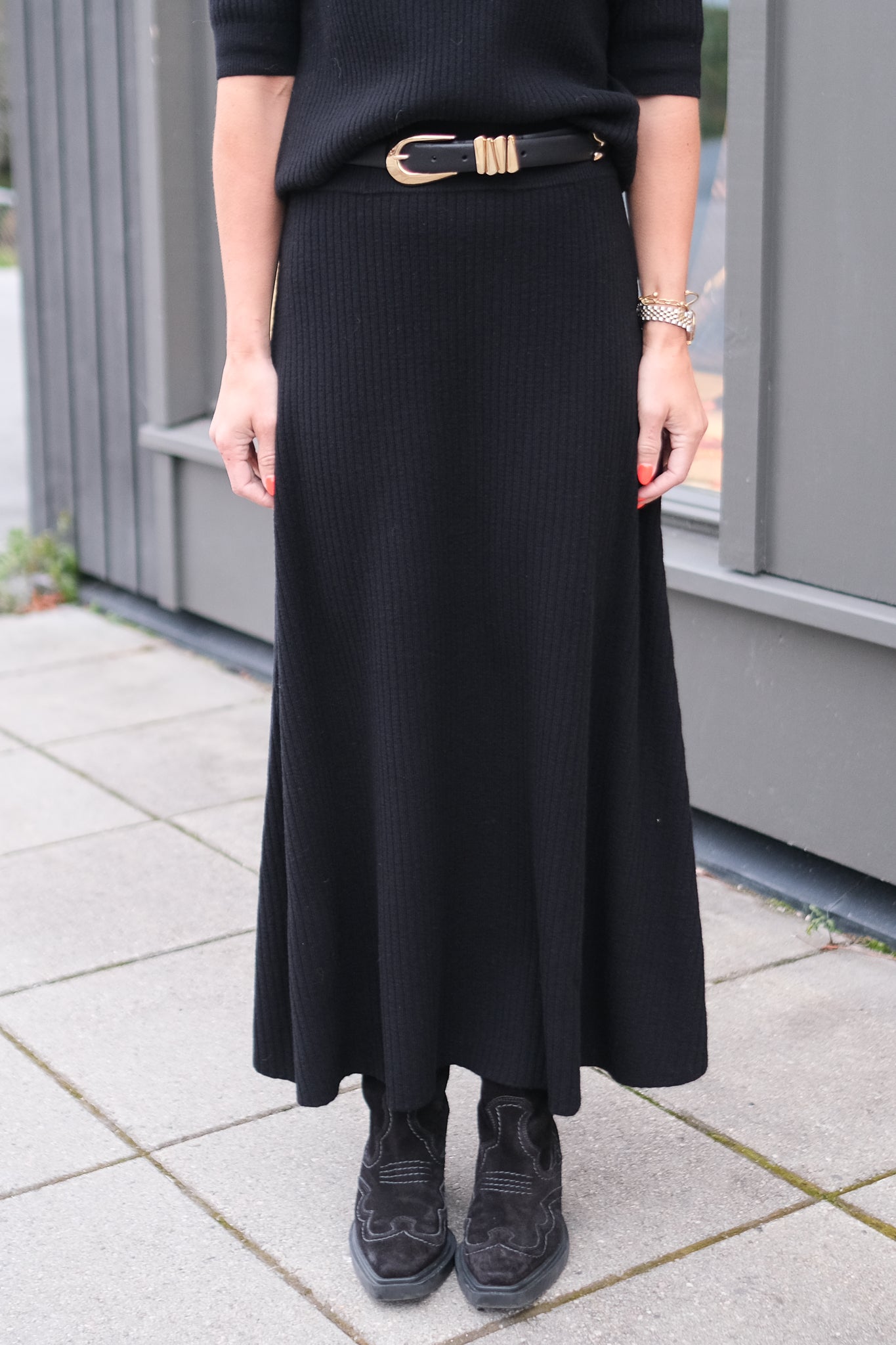 Winnie Merino Skirt Black