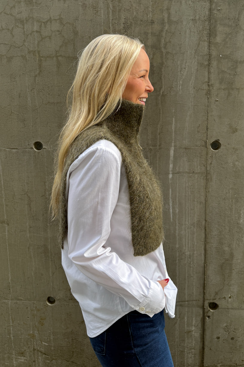 Belinda Chunky High Neck Moss Green