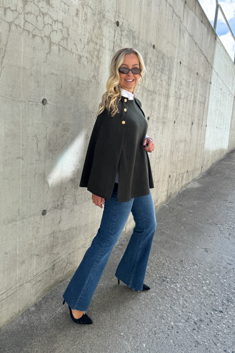 Mary Knitted Poncho Dark Green